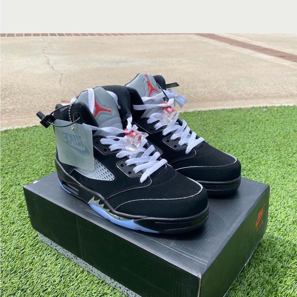 Jordan Black and Gray Sneakers with Iconic Design